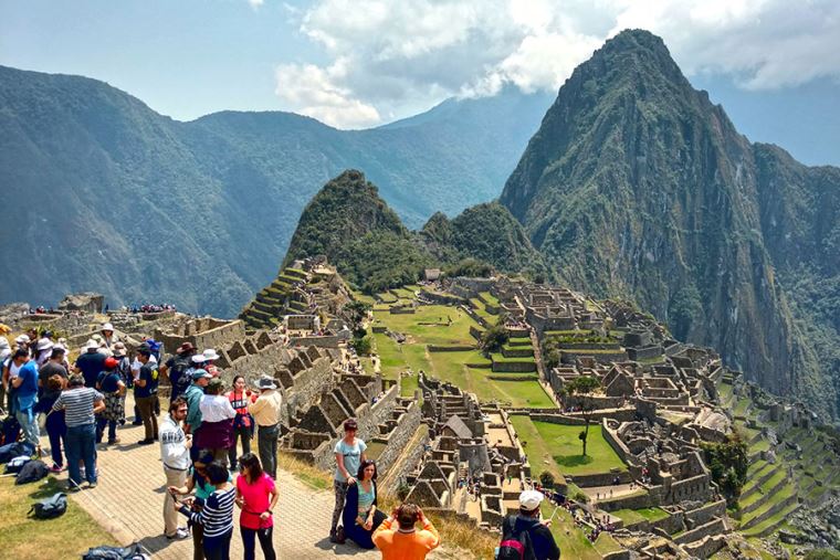 Machu Picchu Mountains and Forest Andes of Peru | Andean Travel Experience Machu Picchu Mountains and Forest Andes of Peru, Inca Construction | Andean Travel Experience