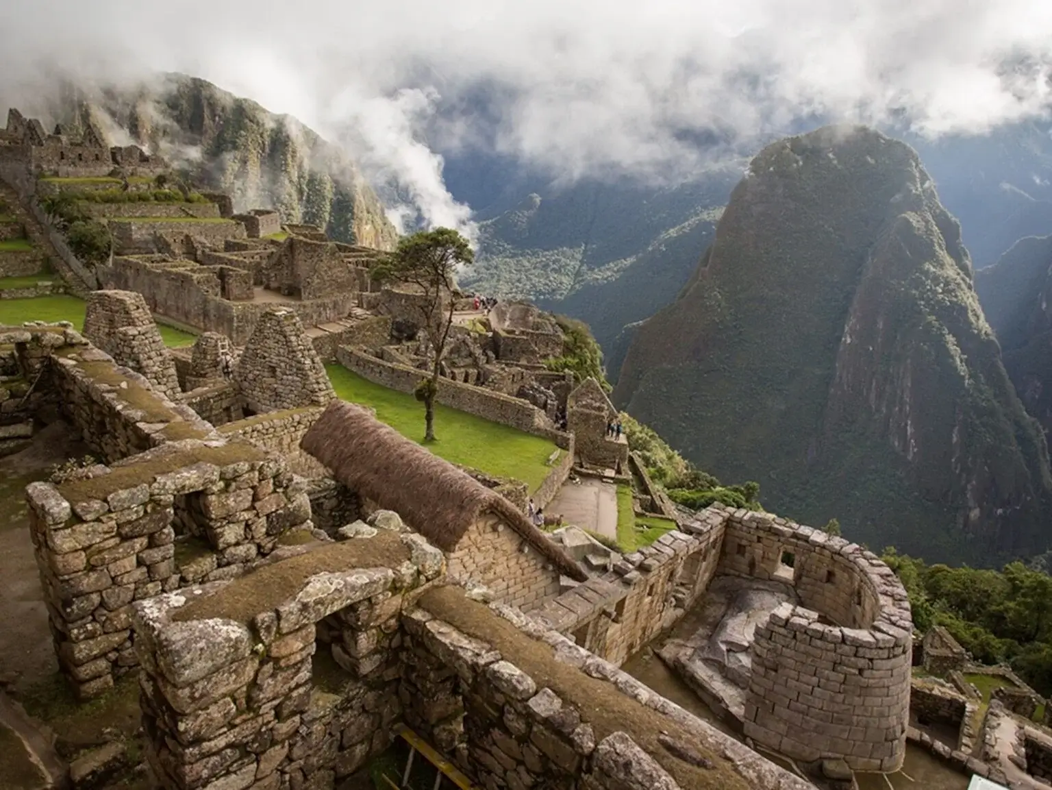 Discover Machu Picchu | Andean Travel Experience