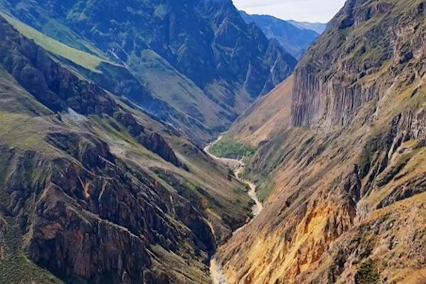 Stunning landscape of Colca Canyon | Andean Travel Experience