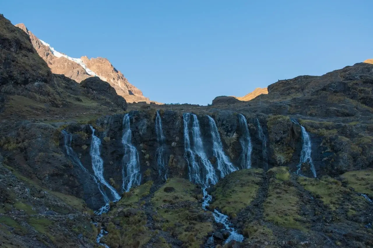 Lares Trek Cusco | Andean Travel Experience