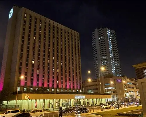 Exterior view of the Sheraton Lima Hotel, Peru, highlighting its luxurious amenities and central location | Andean Travel Experience