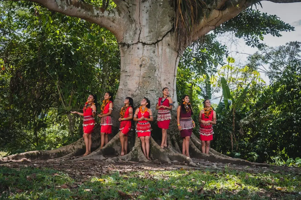 Indigenous Peoples of the Peruvian Amazon: Traditions and Languages | Andean Travel Experience