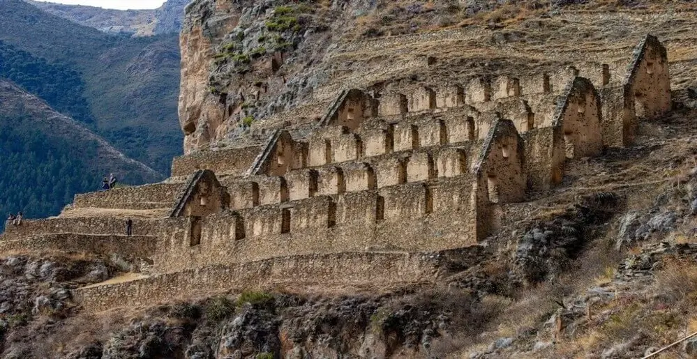Pinkuylluna Inca storehouses overlooking Ollantaytambo in the Sacred Valley| Andean Travel Experience