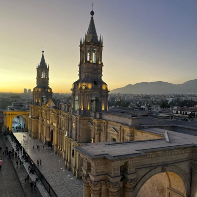 Main square of Arequipa, Plaza de Armas, featuring historical architecture and vibrant atmosphere | Andean Travel Experience