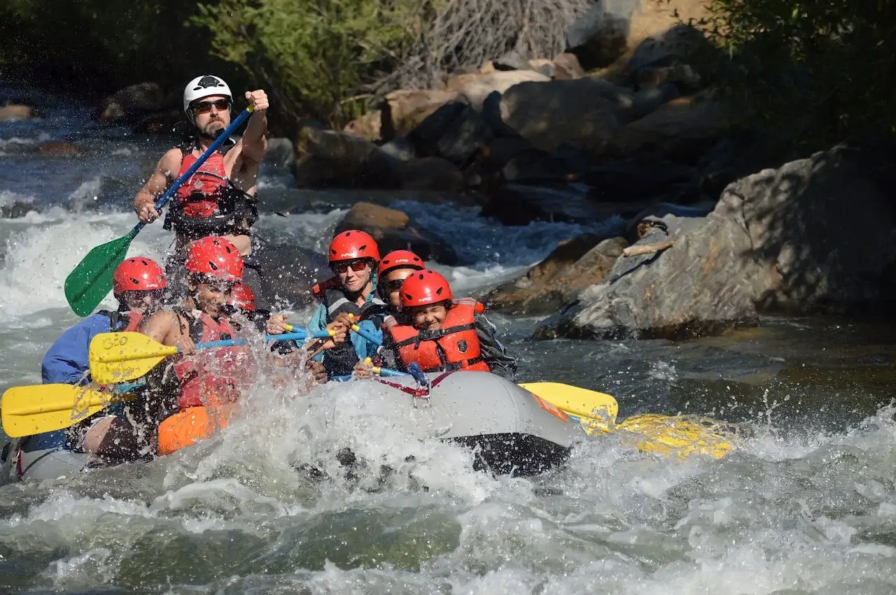 Adventure seekers rafting the Black Canyon section of the Apurímac River in Peru | Andean Travel Experience