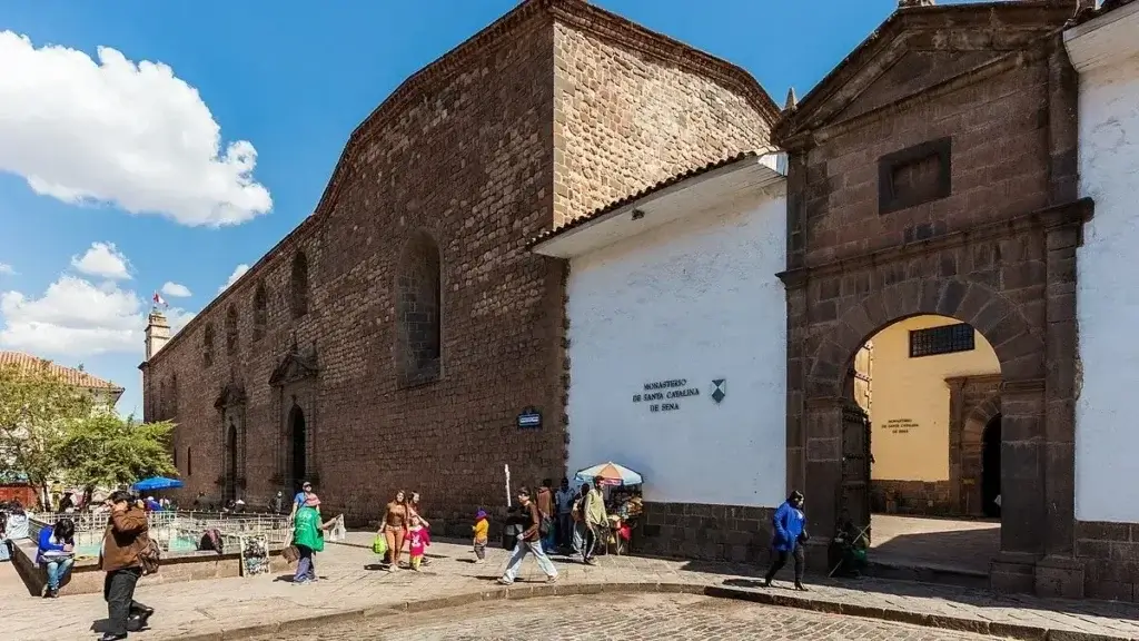Cusco Museum del Arte Precolombiano art | Andean Travel Experience Cusco Museum del Arte Precolombiano art | Andean Travel Experience