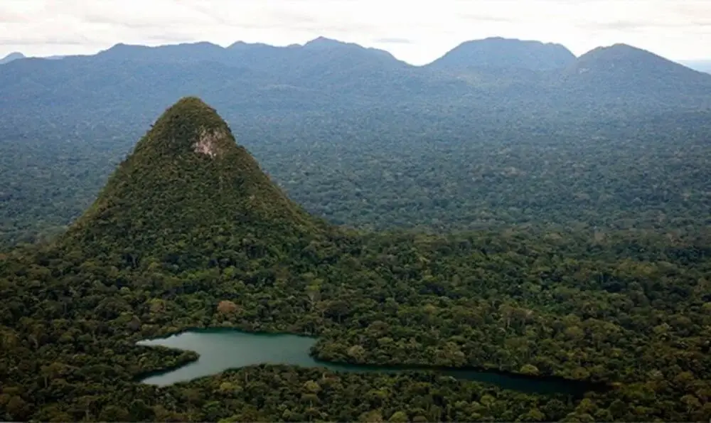 Sierra del Divisor National Park Rainforest lagoon and mountains | Andean Travel Experience