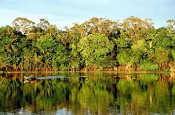 Peruvian National Parks: Wild Beauty, Biodiversity & Timeless Adventure | Andean Travel Experience