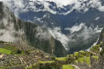 Huayna Picchu or Machu Picchu
