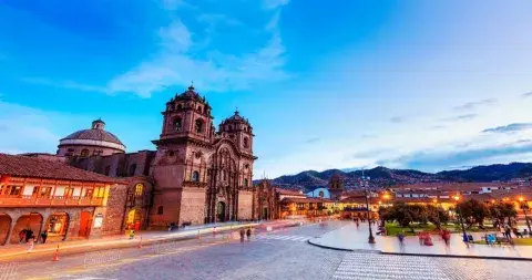 Iglesia de la Compañía de Jesús in Cusco, showcasing baroque architecture and intricate details | Andean Travel Experience