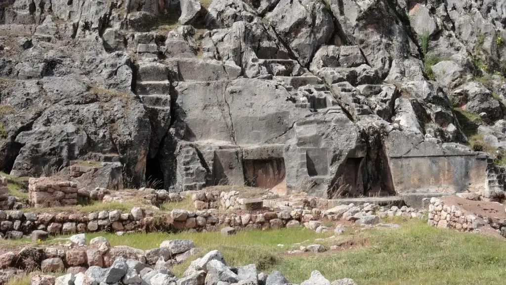 Temple of the moon peru | Andean Travel Experience