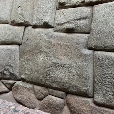 Twelve-Angled Stone in Cusco, Peru – Iconic example of Inca stonework in the historic center | Andean Travel Experience